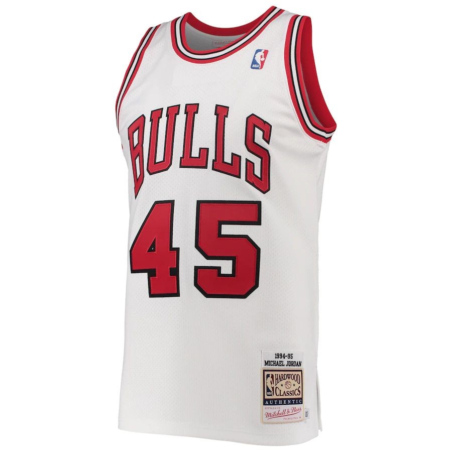 Men’s Chicago Bulls 45 Michael Jordan Mitchell & Ness White 1994-95 Hardwood Classics Player Jersey
