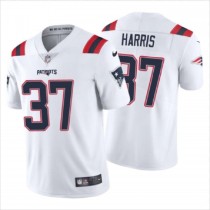 Men's New England Patriots 37 Damien Harris White Vapor Untouchable Limited Stitched Jersey