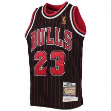 Youth Chicago Bulls Michael Jordan Mitchell & Ness Black Pinstripe 1996-97 Hardwood Classics Authentic Jersey